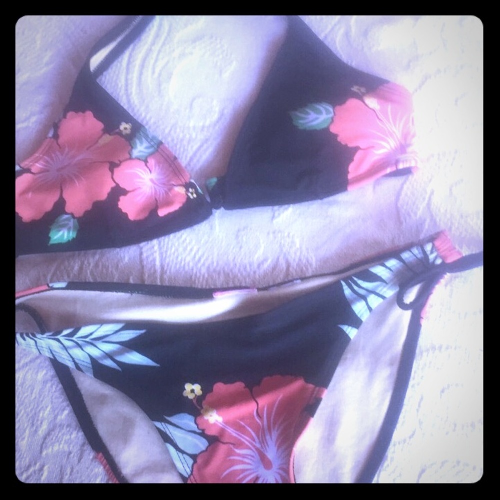 Victoria secret gently used bathing suit